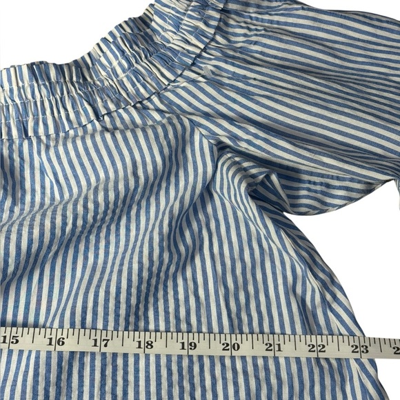 American Eagle Women's Striped  Off The Shoulder Blouse Seersucker  Size Large - Picture 12 of 13